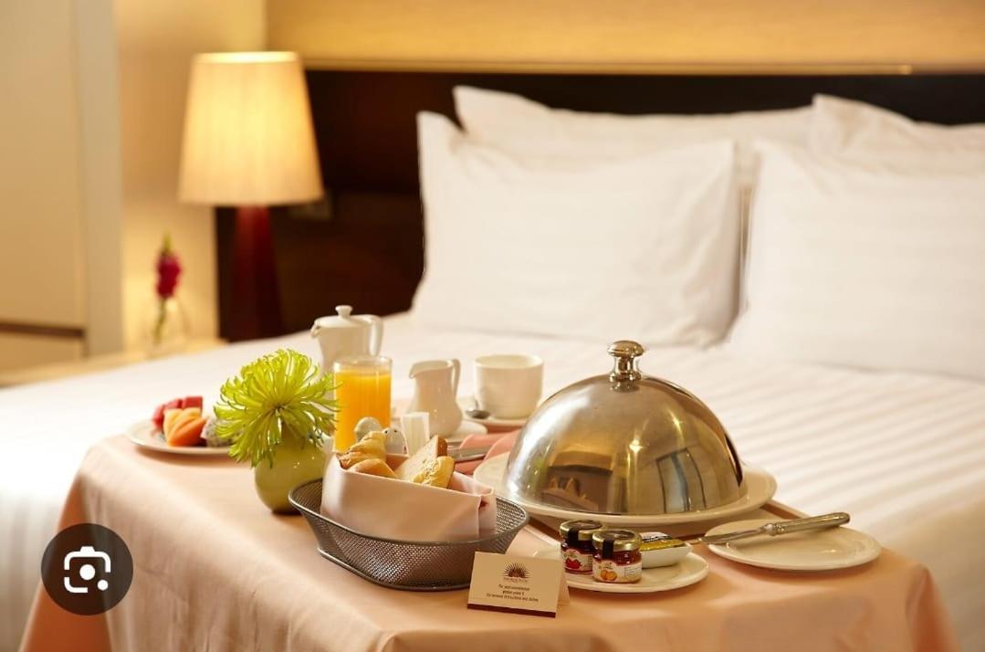 Lamar Hotel Батуми Екстериор снимка