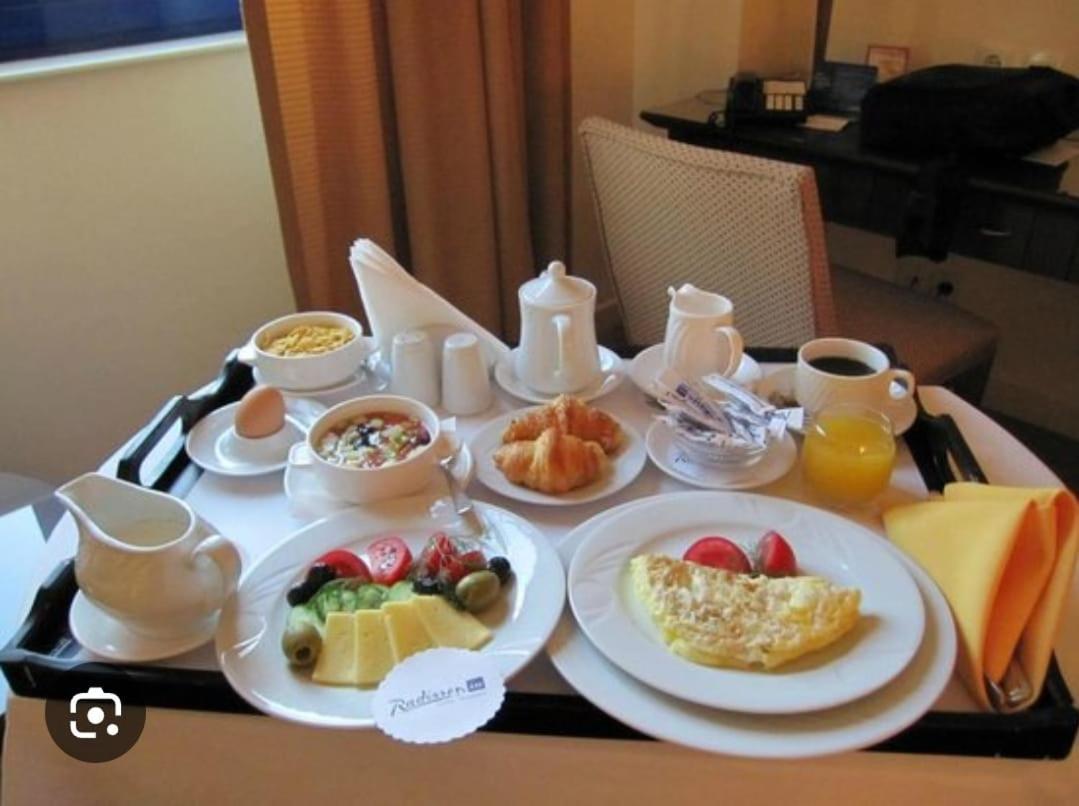 Lamar Hotel Батуми Екстериор снимка