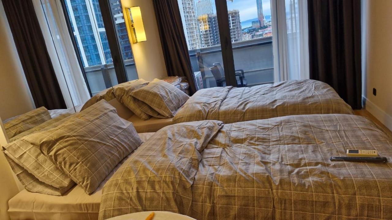 Lamar Hotel Батуми Екстериор снимка