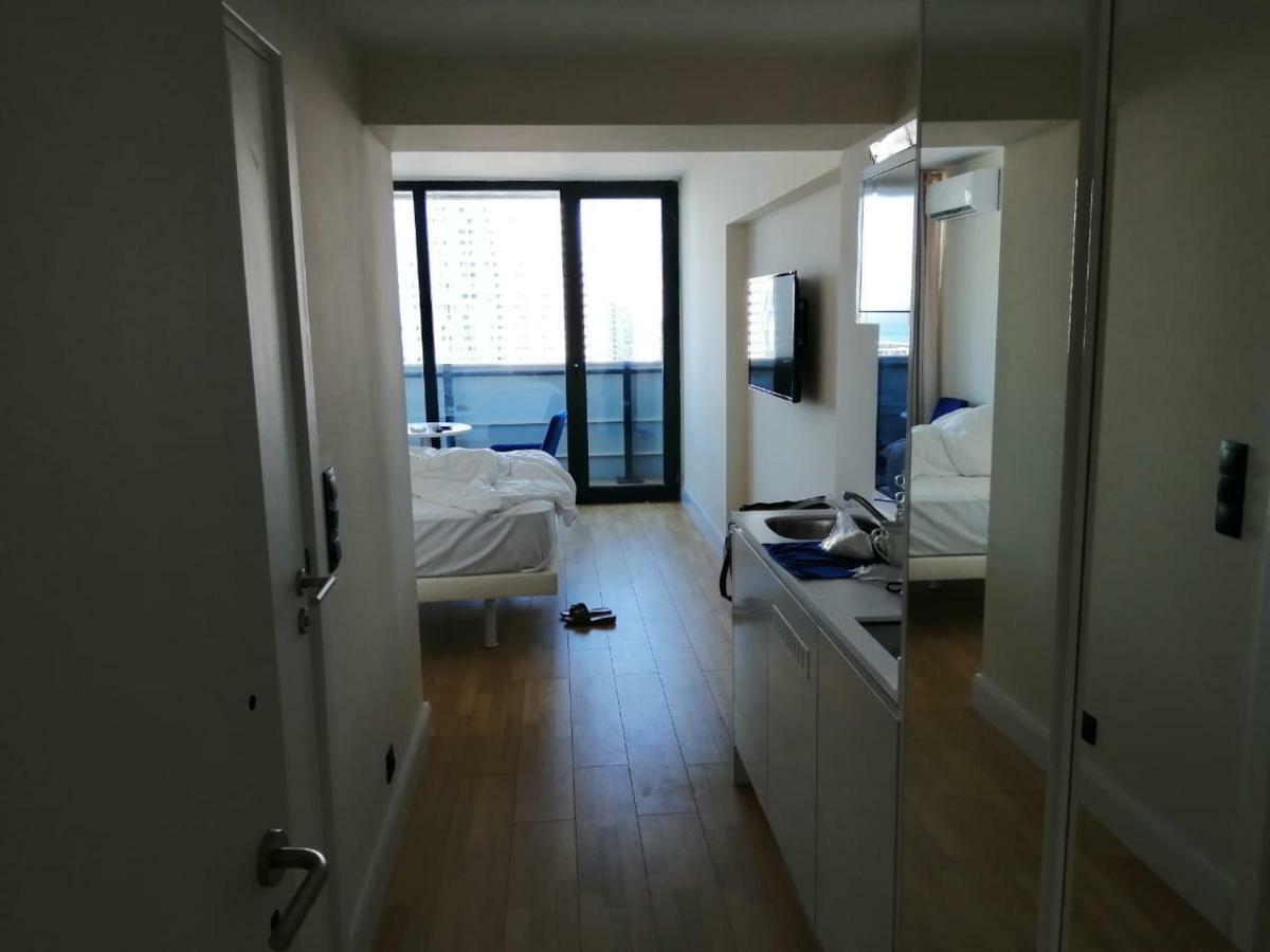 Lamar Hotel Батуми Екстериор снимка