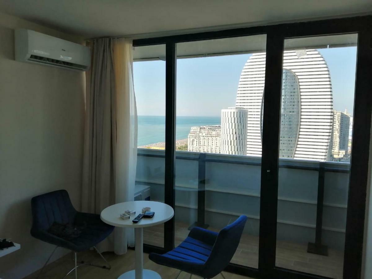 Lamar Hotel Батуми Екстериор снимка